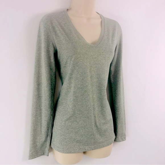 Nike Dri-Fit V Neck Gray Long Sleeve Shirt - Picture 16 of 16